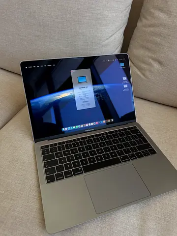 MacBook Air 2019 Retina Intel i5 128 GB