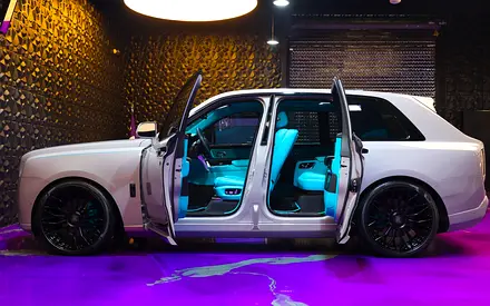 2019 ROLLS-ROYCE CULLINAN — фото 4