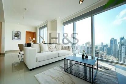 Skyline View | High Floor |Prime Downtown Location