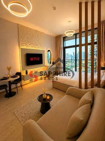 | Brand new & upgraded | studio | fully furnished | 12 chq possible |