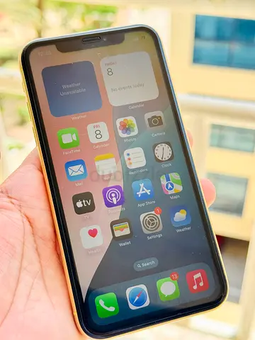 IPHONE XR 64GB