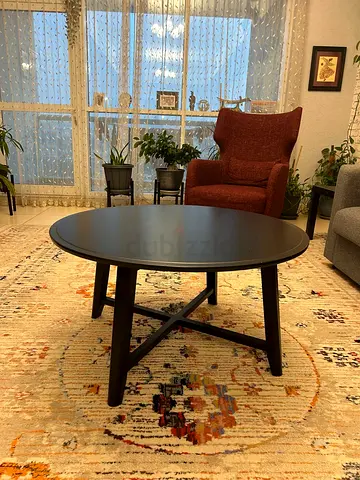 Round Black Wooden Coffee Table - Solid, Modern Design IKEA