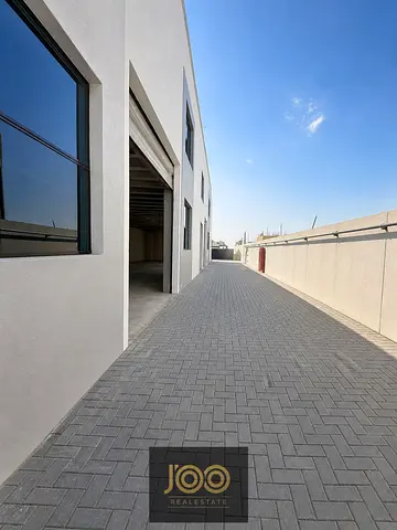 مستودع/ارتفاع/ممتاز/جاهز/للتشغيل/موقع/حيوي/إيجار/مميز