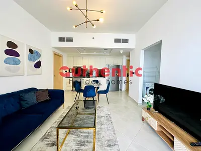 Cozy Living Room | Community Views I Fully Furnish