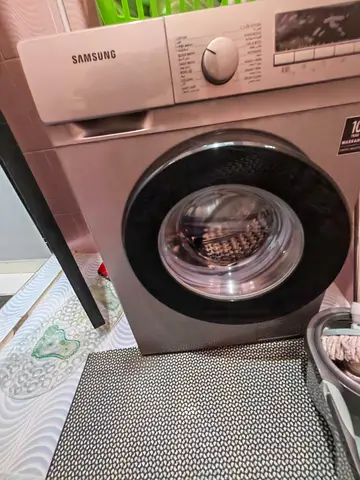 Samsung front load washing machine - 3 month use , perfect condition