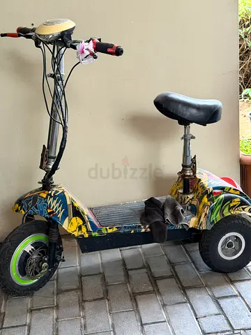 Used electric scooter with seat