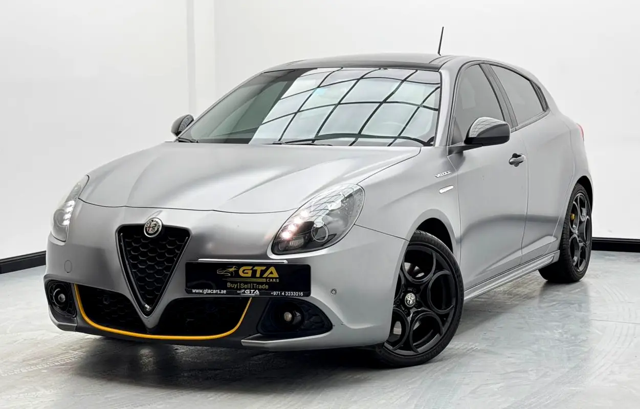 Alfa Romeo GIULIETTA 2021 — photo 1 of 17