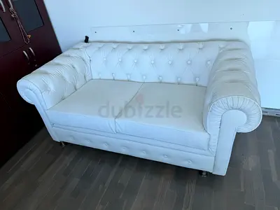 White Chesterfield 2-Seater Leather Sofa — Good Condition With Teapoy
