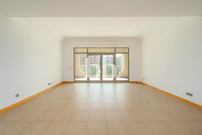 Vacant | Park View | Low Floor