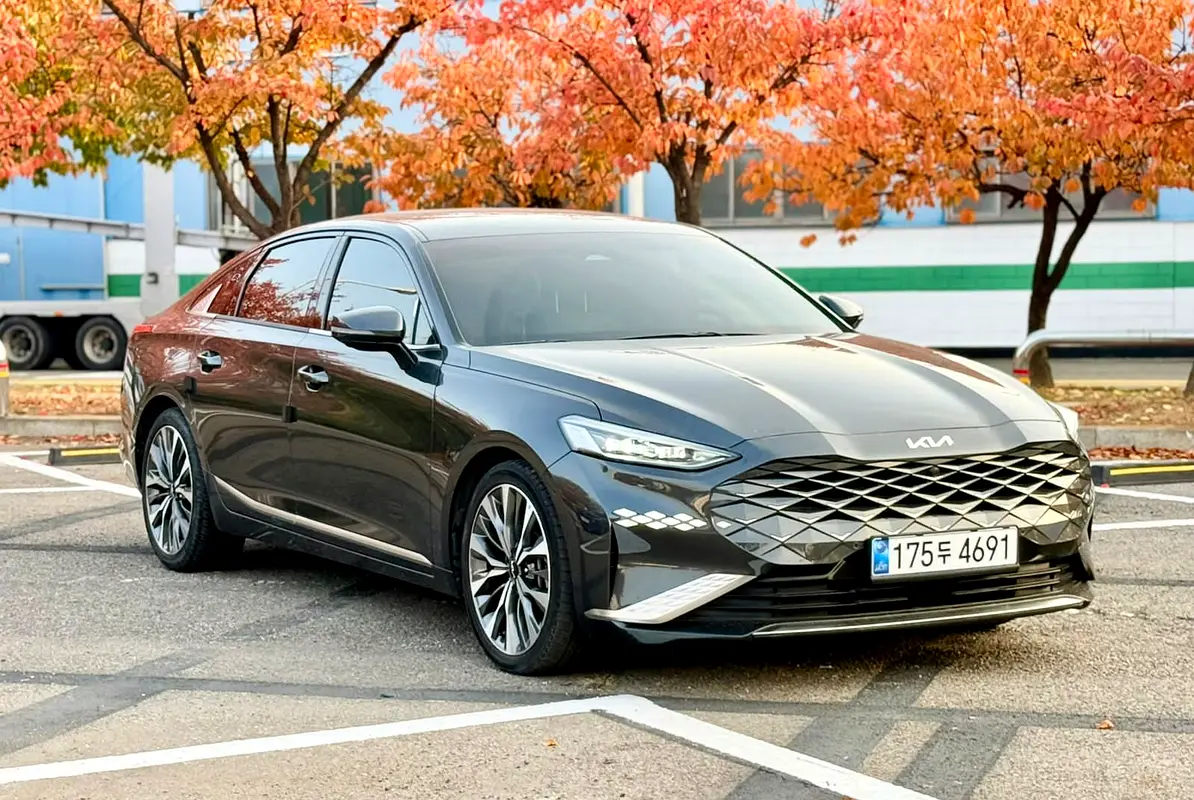 Kia K8 2023 — photo 1 of 14