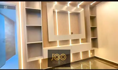 منطقه راقيه | مساحه كبيره | تشطيب فندقي | مساحه للباركنج | بسعر مميز