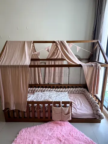 Baby kids Room with 4 items