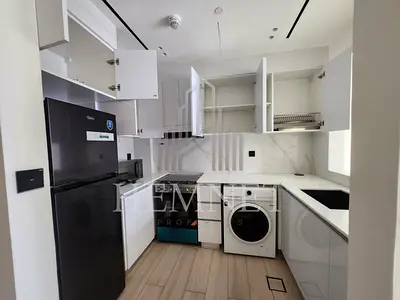 Prime Location | Elegant 1BR | Multiple Cheques