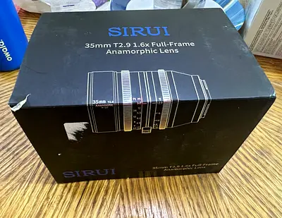 SIRUI 35mm T2.9 1.6x Full-Frame Anamorphic Lens (Boxed) - Good Condition