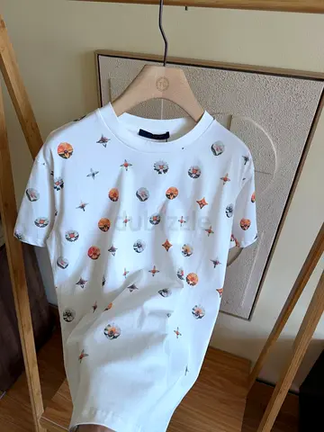 LV T-shirt for men