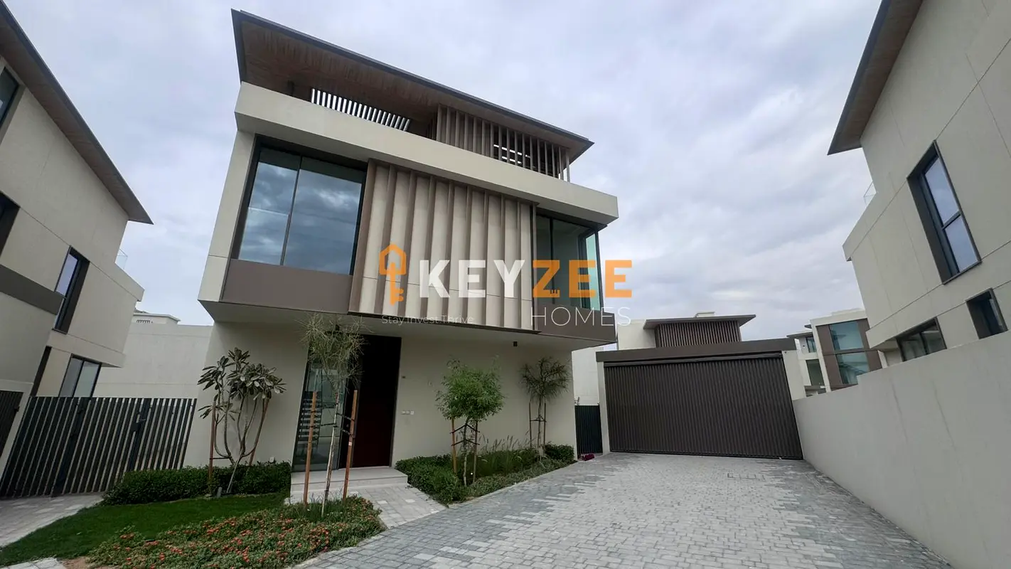 Brand New 4BR Villa + Maids | Luxury Family Living