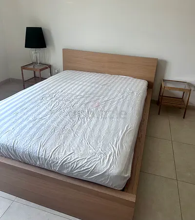 Queen size wooden bed frame with headboard (210x157) with mattress and 2 bedside table