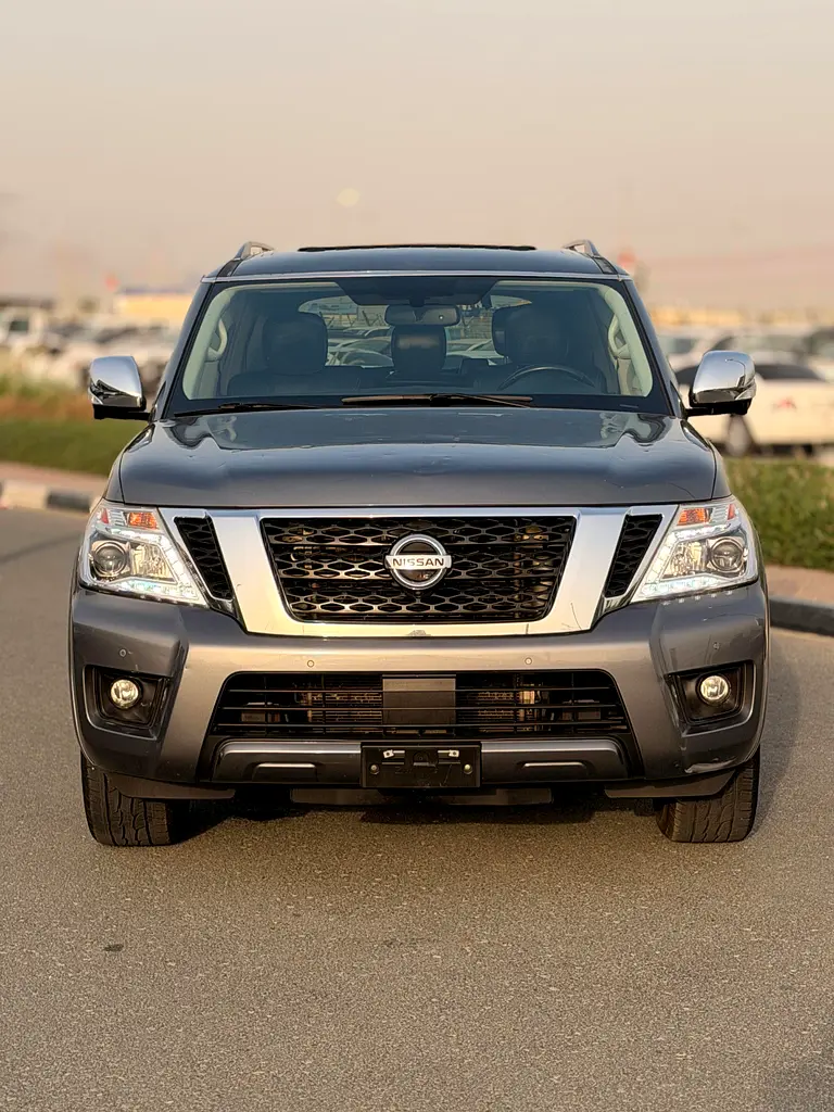 Nissan Armada 2020 — photo 1 of 20