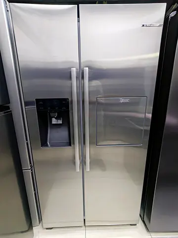Bosch Series 8 Side by Side ice maker with water dispenser latest version 90cm