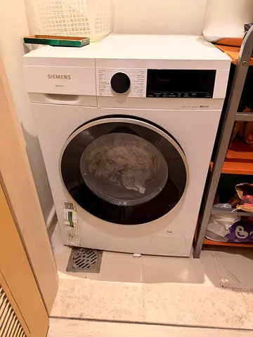 Siemens iQ300 Front Load Washing Machine 9Kg White WG44A100GC