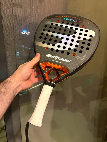 Bullpadel Vertex 04 2025