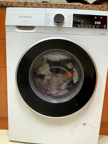 Siemens front-load washing machine - 9kg in excellent condition