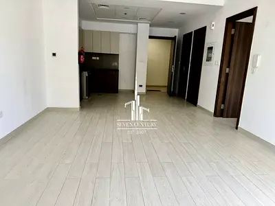 Unfurnished | Big Layout | Vacant