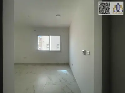 شقة غرفة وصالة بحمامين ومطبخ وتكييف مركزي في الجرف – 35 ألف