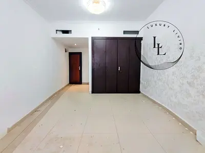 Lavish and luxury 2bhk apartment available in 58k with gym, pool and parking free..