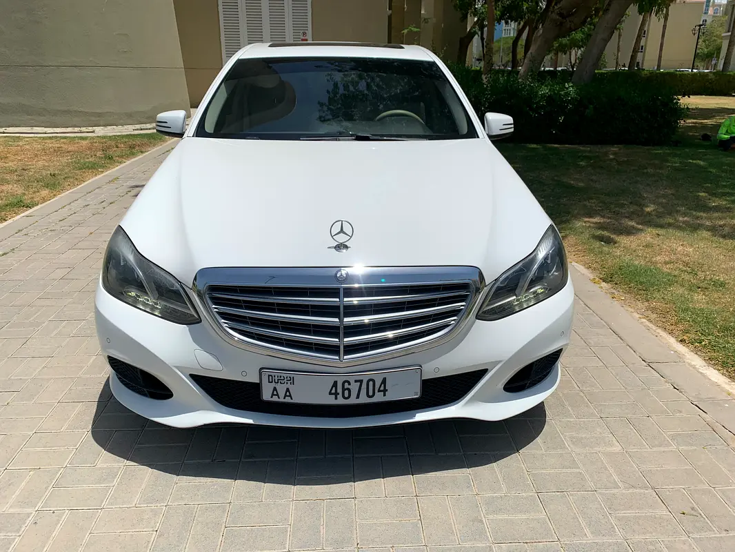 Mercedes-Benz E-Class 2016 — photo 1 of 18