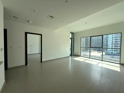 شقة فاخرة 1BR | إطلالة مجتمعية | جاهزة للسكن
