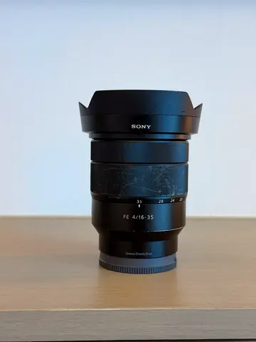 Sony Zeiss 16-35mm F4 ZA OSS (Full Frame)
