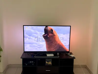 46 Flat Panel LED 3D PHILIPS TV in Good Condition rarely used