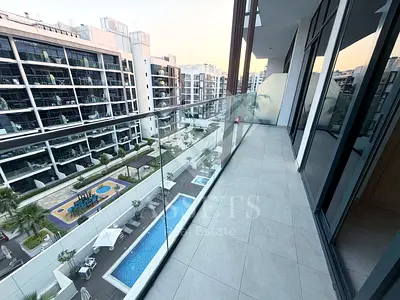 Spacious 1BR | Modern Living Overlooking the Pool