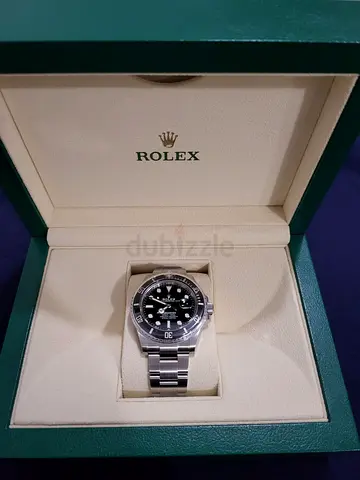 Rolex SUBMARINER 2023 DATE / OYSTER