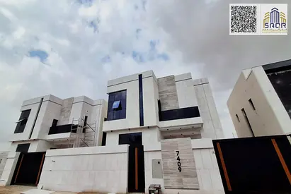 فيلا عصرية في الهليو 2، عجمان. موقع مميز على شارع رئيسي. طابقان، رسوم التسجيل مشمولة، مع مسبح. مساحة الأرض: 3014 قدم مربع.