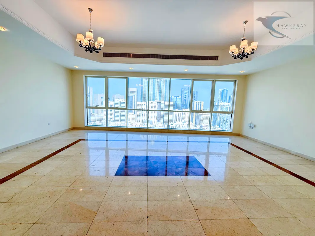 Captivating Layout | Panoramic Views | GYM | Basement Parking