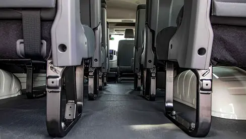 2026 Toyota HIACE — фото 18
