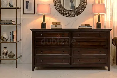 Pottery Barn Hudson Transitional 8 Drawer Dresser