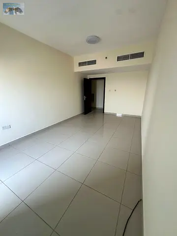 Two bedrooms, living room, 3 bathrooms, fully equipped kitchen, balcony, open view, excellent space, modern decor