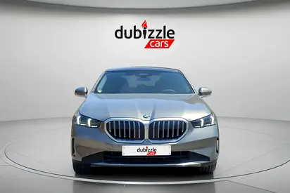 2026 BMW 5-SERIES 照片 2