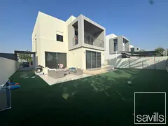 Rare Layout | Single Row | Landscaped