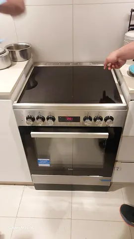 Beko 4 Hobs Electric cooker 60by60 cm