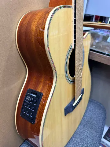 Semi Acoustic Guitar 41 with Fisherman pickup - Brand New