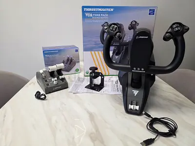Thrustmaster TCA Yoke Pack Boeing Edition