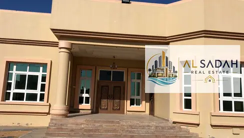 For sale: Single-story villa in Al Rahmaniyah, featuring 4 bedrooms, a living room, a majlis, and a kitchen. The villa has a land area of ​​15,000 sq ft and is brand new (first occupancy). Asking pric