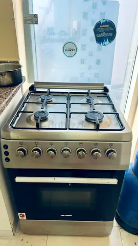 Cooking range