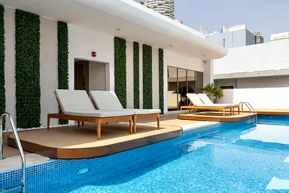 Gracious Studio in Pearl House by Imtiaz