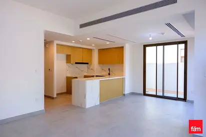 PRIME LOCATION | VACANT | CORNER