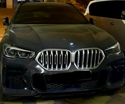 العين